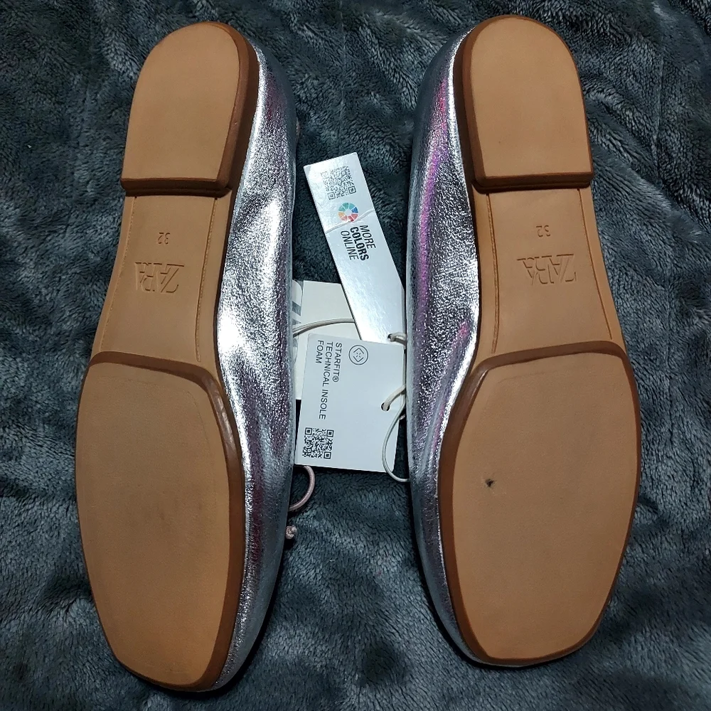 Zara Girls Metallic Silver Ballet Flats Sz-1/32